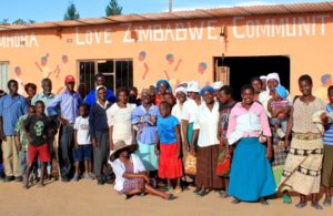 Centrum społeczonści Chinamhora - dzieło Marthy Holman i jej organizacji Love Zimbabwe